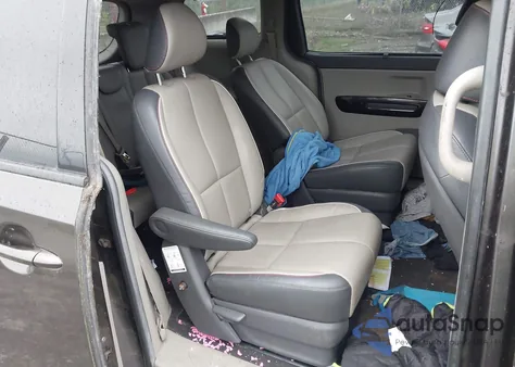 2015 Kia Sedona Ex z USA, uszkodzony, nr VIN KNDMC5C12F6036448